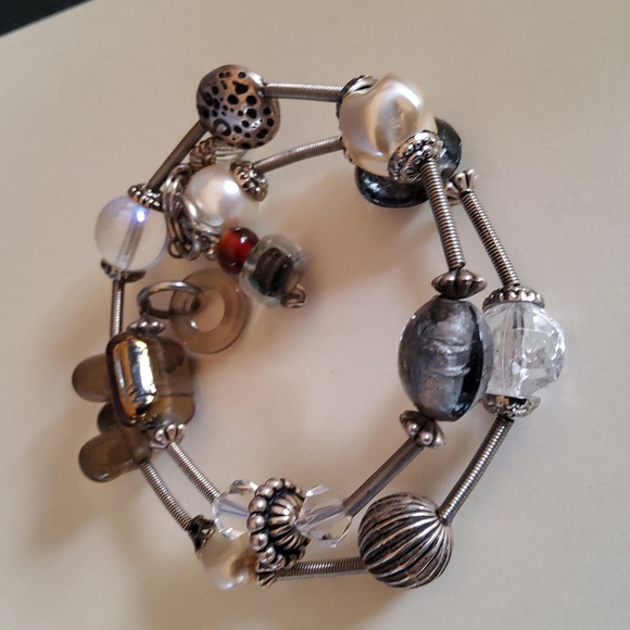 Vintage Treska Memory Wire Bracelet - Picture 7 of 8